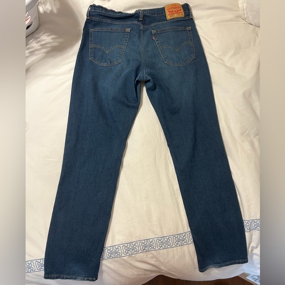 Levi Strauss - LIKE NEW - Jeans - Picture 2 of 3